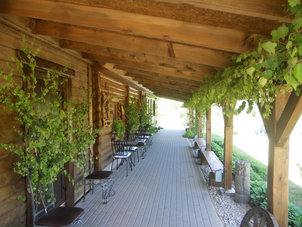 Viesu Maja Forrest Villa Dzimtmisa Exterior photo